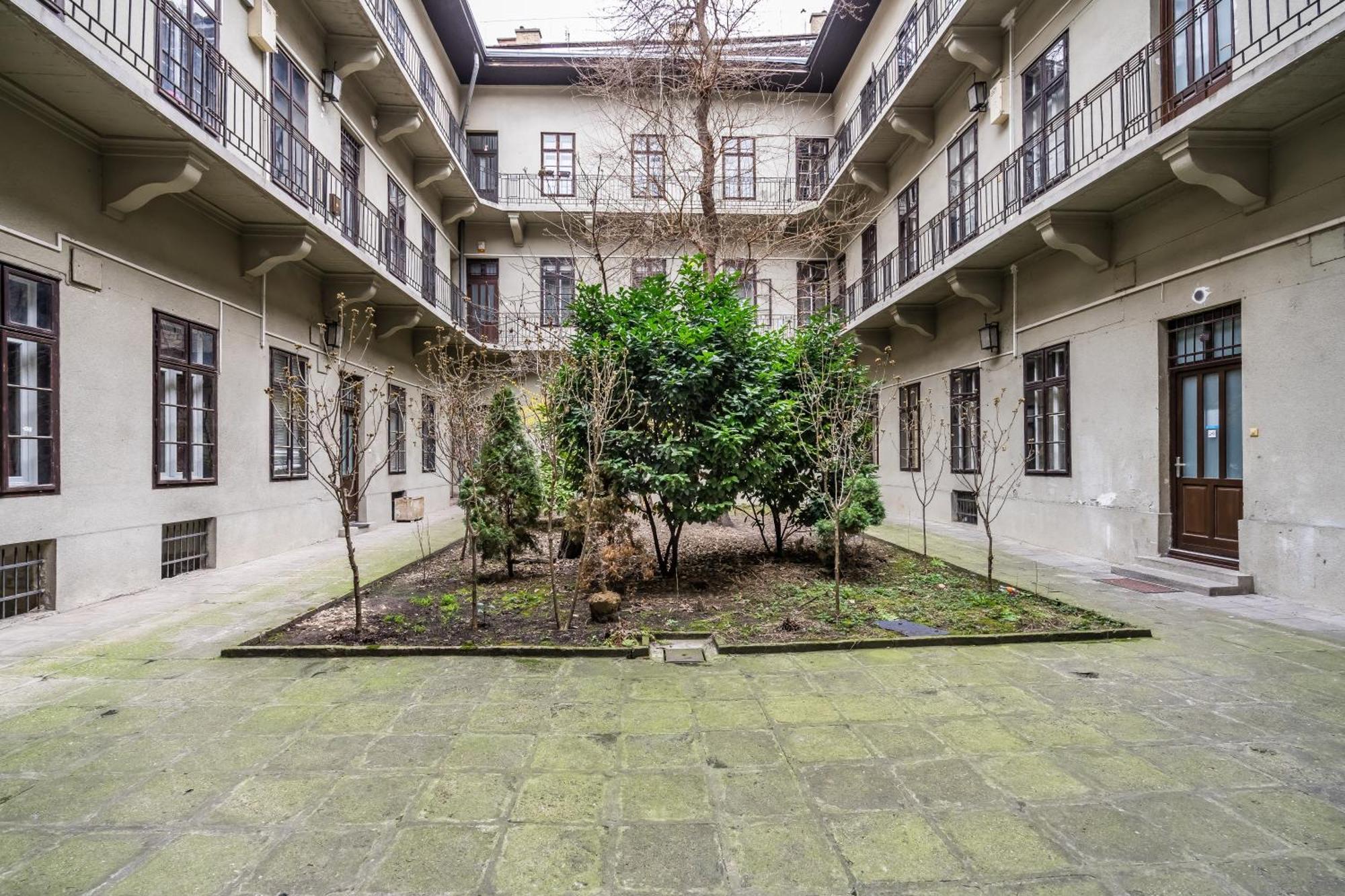 Bpr Luminous Design Apartments — Fotók 1