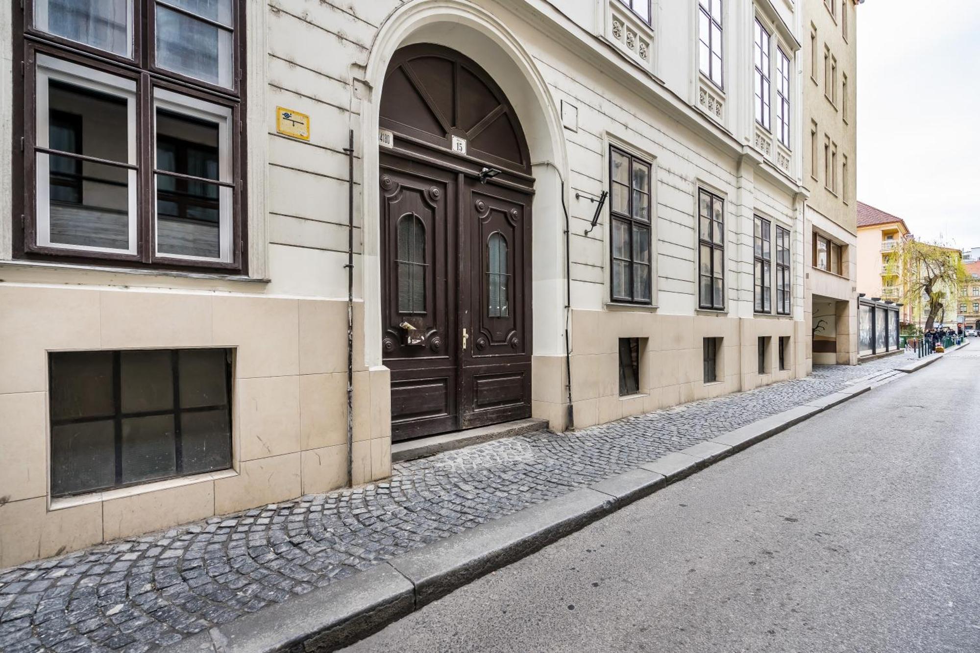 Bpr Luminous Design Apartments — Fotók 2